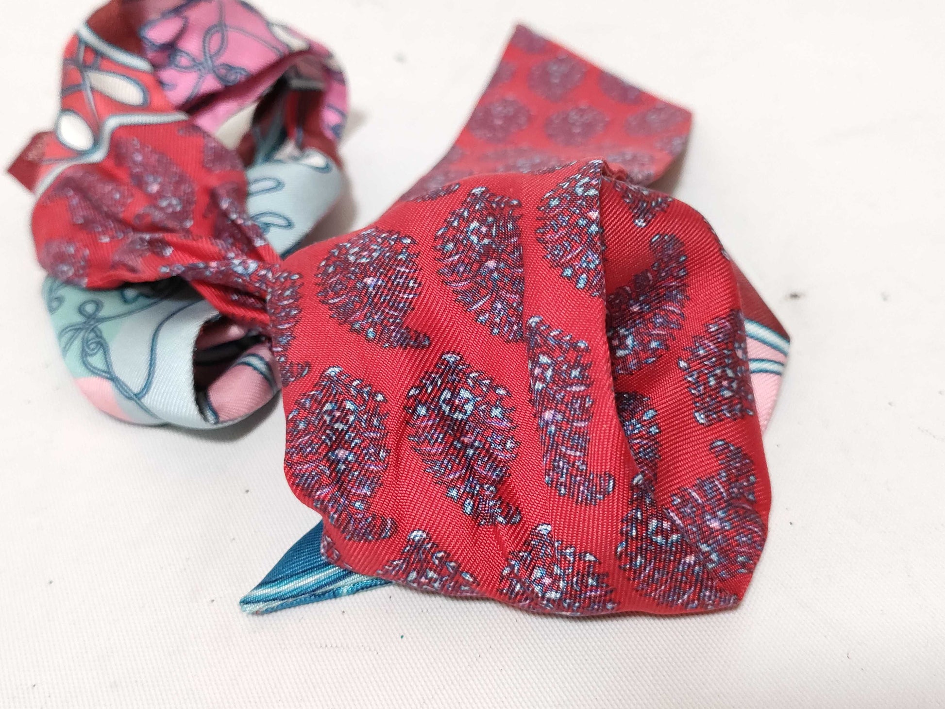 HERMES Twilly Hermes Twilly Scarf