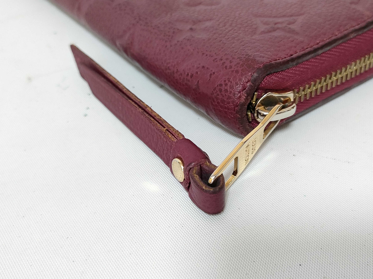 LOUIS VUITTON Monogram Empreinte LV Wallet