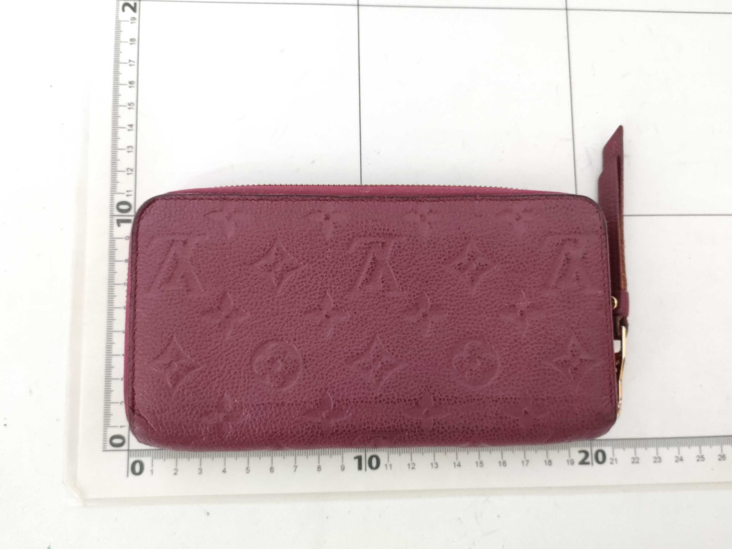 LOUIS VUITTON Monogram Empreinte LV Wallet