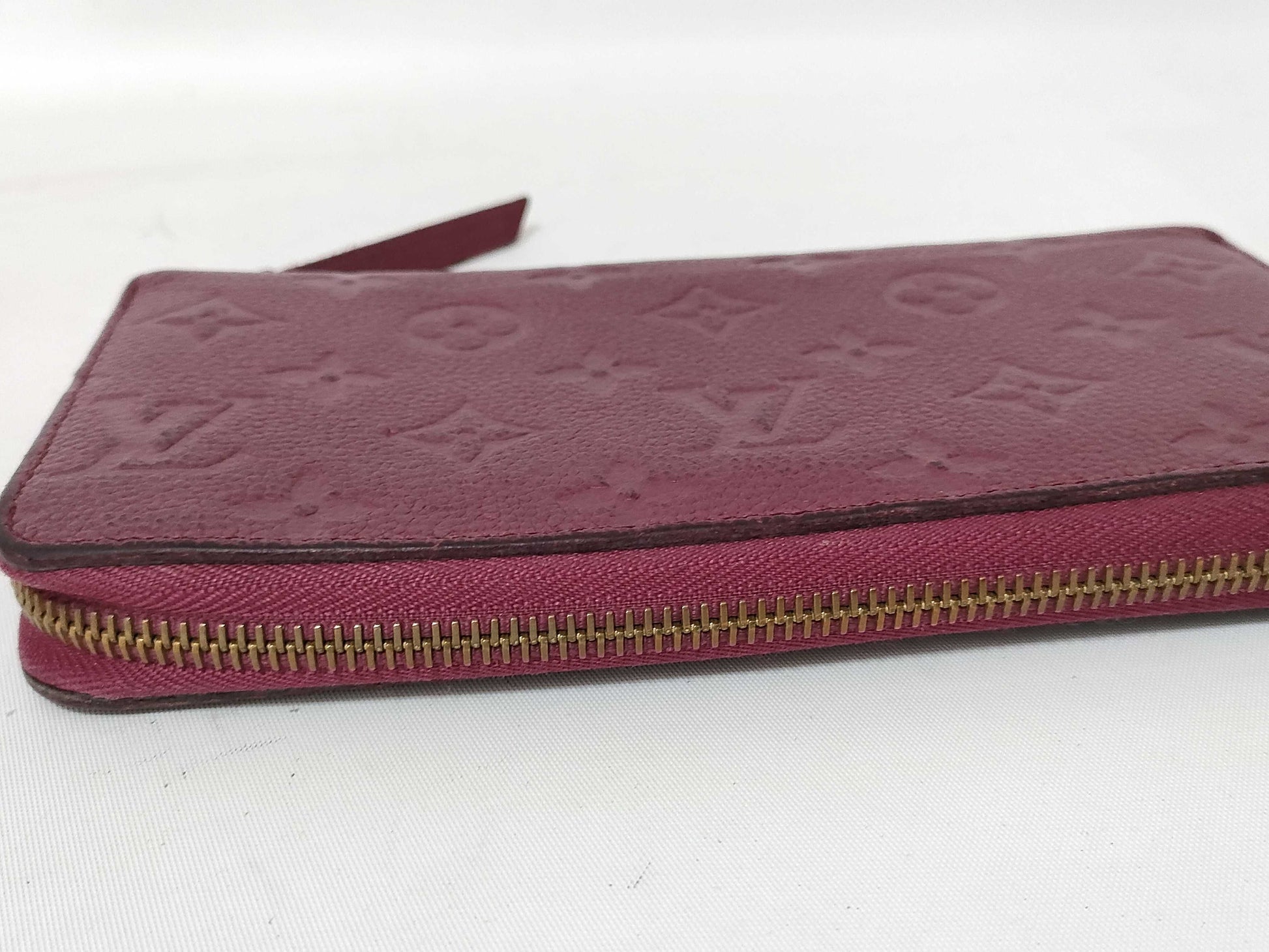 LOUIS VUITTON Monogram Empreinte LV Wallet
