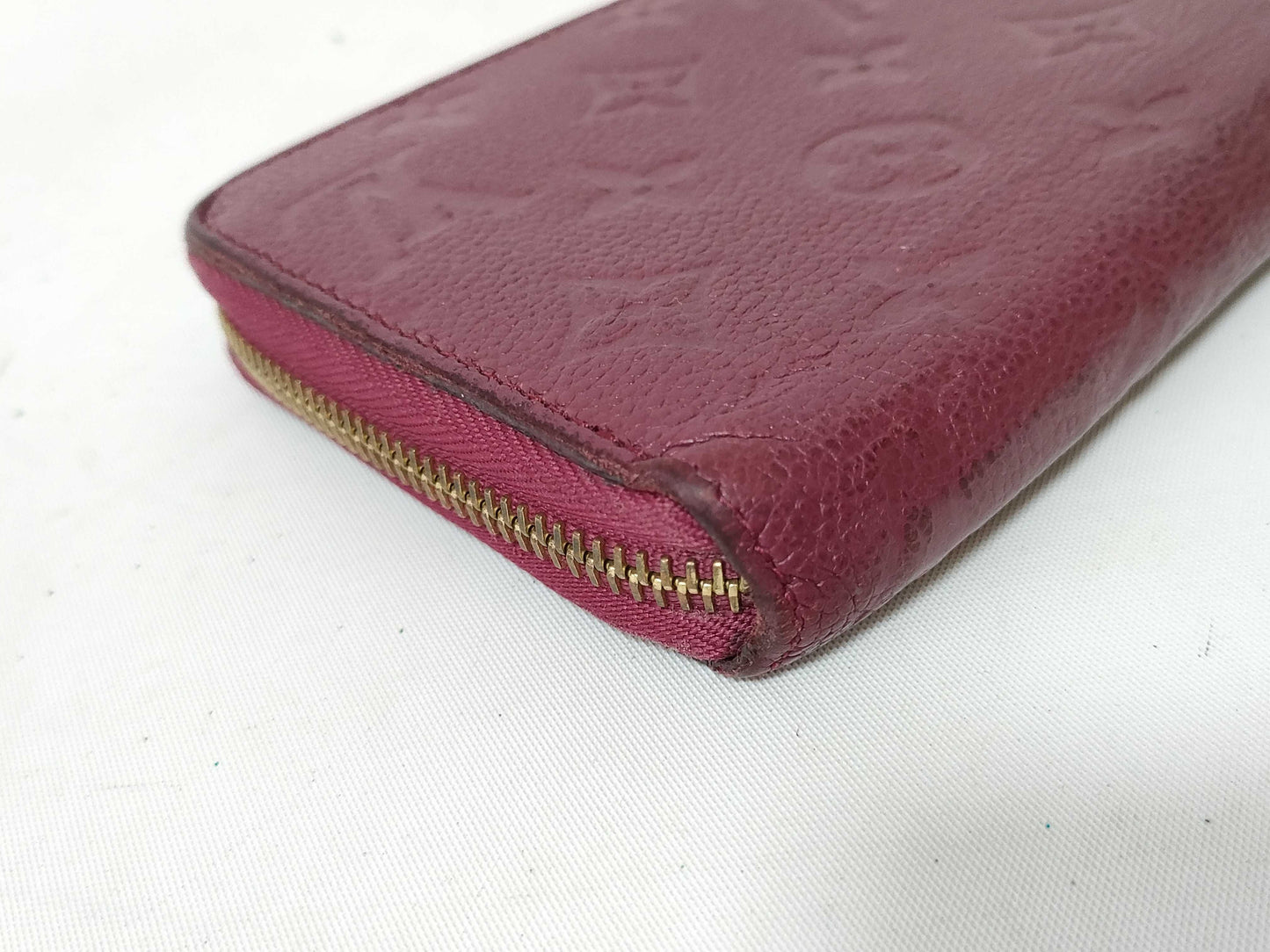 LOUIS VUITTON Monogram Empreinte LV Wallet