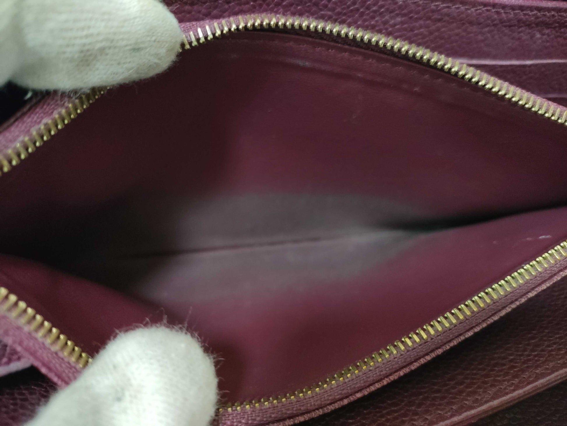 LOUIS VUITTON Monogram Empreinte LV Wallet