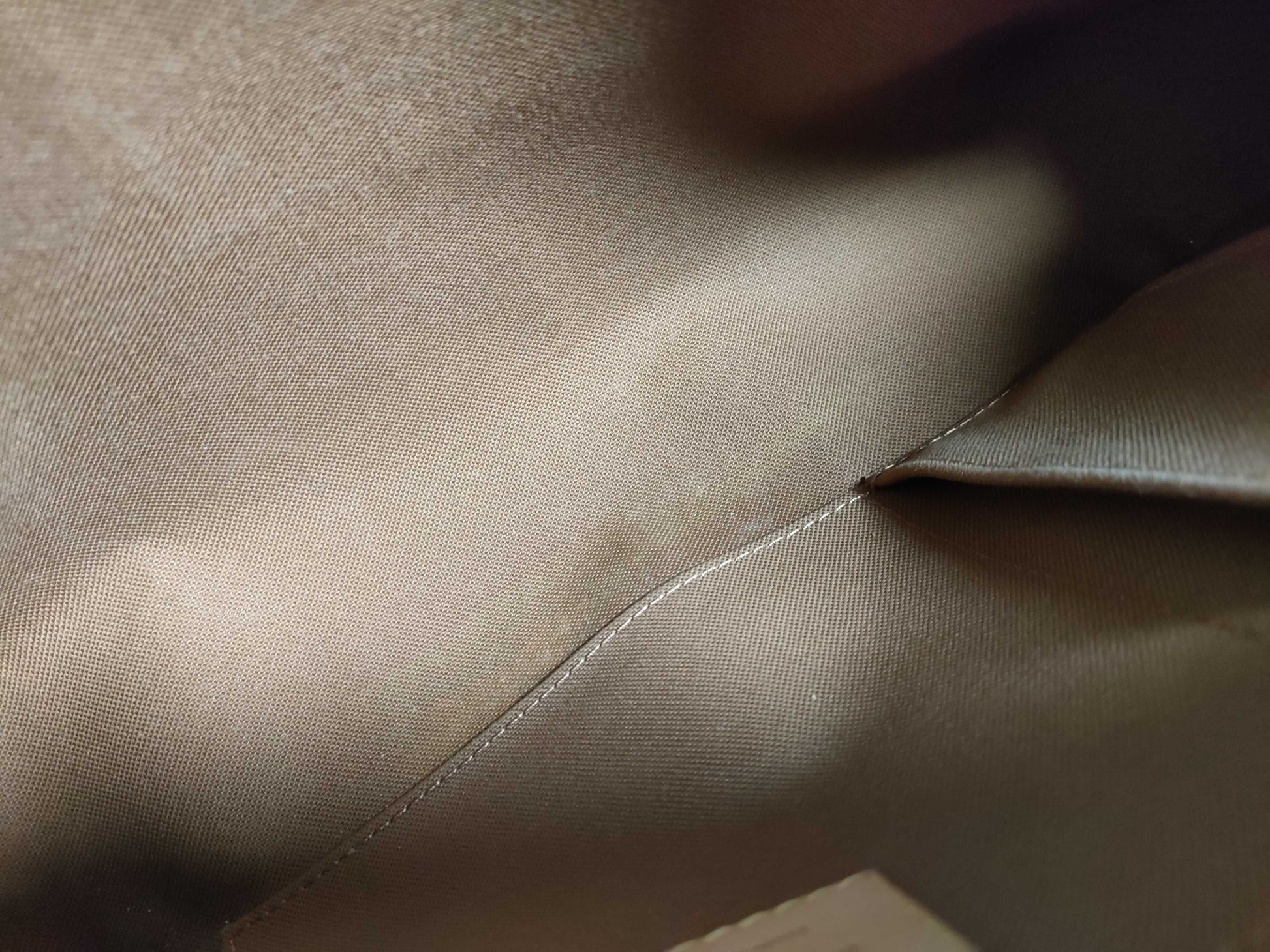 LOUIS VUITTON RFID verification failed MI3171 Monogram Louis Vuitton Monogram M56384 Thames PM Shoulder Bag