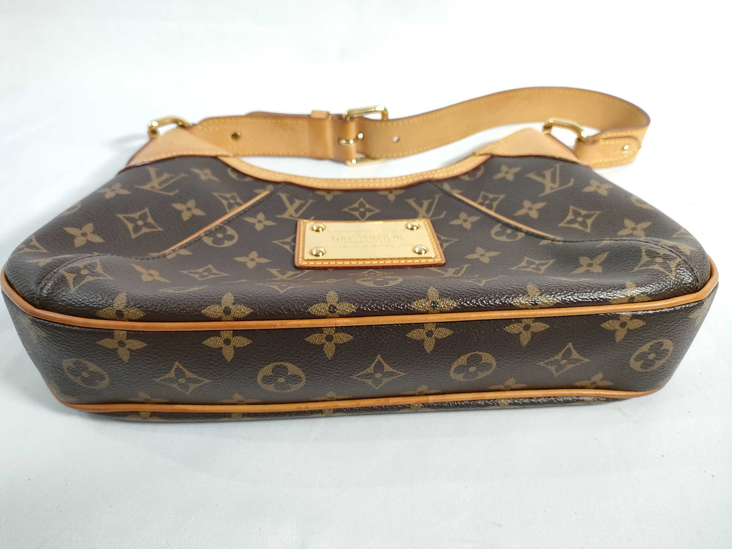 LOUIS VUITTON RFID verification failed MI3171 Monogram Louis Vuitton Monogram M56384 Thames PM Shoulder Bag