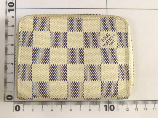 LOUIS VUITTON Damier Compact Wallet with Broken Zipper, 2008, N63069, Coin Case