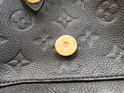 LOUIS VUITTON RFID verification failed. Serial number verification failed. Monogram Empreinte Montsouris PM M45205 backpack.