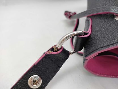 LOUIS VUITTON RFID Verified DU3167 Louis Vuitton LV Logo Lock Me Bucket M54677 DU3167 Black x Pink Shoulder Bag