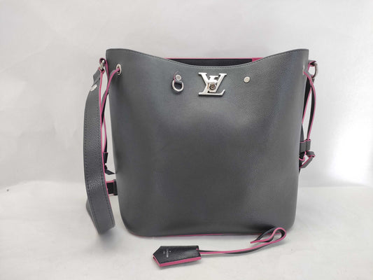 LOUIS VUITTON RFID Verified DU3167 Louis Vuitton LV Logo Lock Me Bucket M54677 DU3167 Black x Pink Shoulder Bag