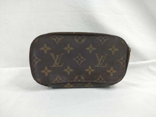 LOUIS VUITTON [Serial] Unable to Confirm Monogram Louis Vuitton Monogram Pouch Pouch