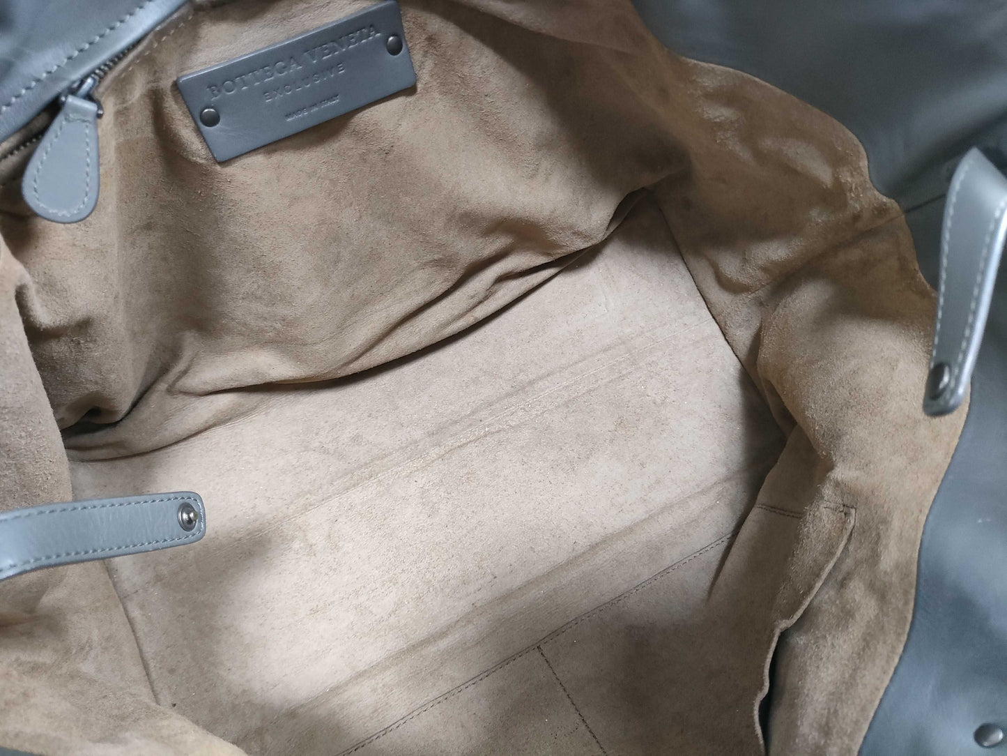 BOTTEGA VENETA Intrecciato Tote Bag