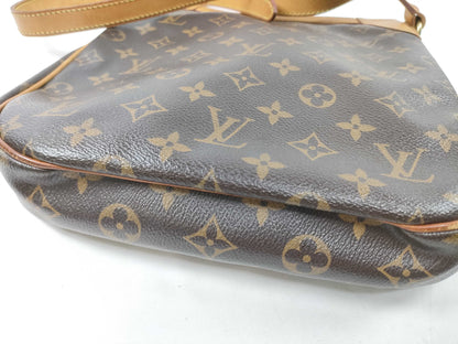 LOUIS VUITTON CA 2058 RFID Unverified Monogram LOUIS VUITTON Odeon PM M56390 Shoulder Bag