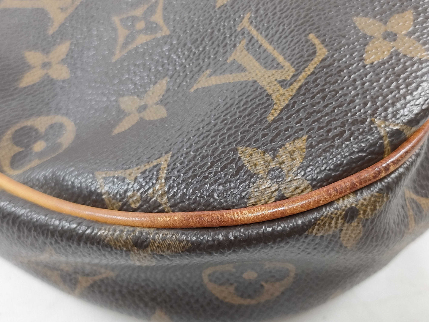 LOUIS VUITTON CA 2058 RFID Unverified Monogram LOUIS VUITTON Odeon PM M56390 Shoulder Bag