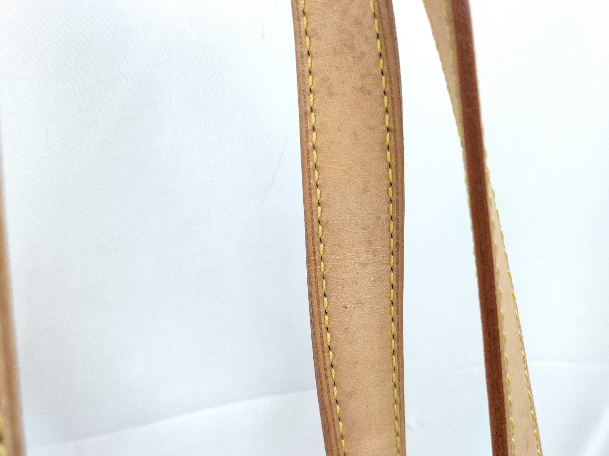 LOUIS VUITTON FL 2027 RFID Unverified Vernis LOUIS VUITTON Rosewood Avenue M93510 Tote Bag