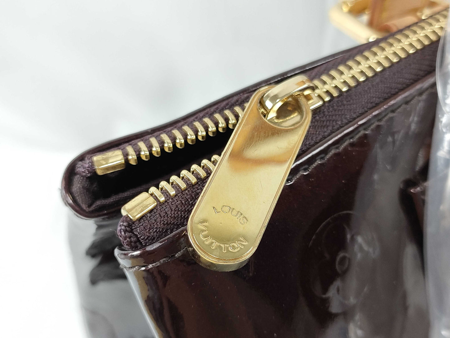 LOUIS VUITTON FL 2027 RFID Unverified Vernis LOUIS VUITTON Rosewood Avenue M93510 Tote Bag