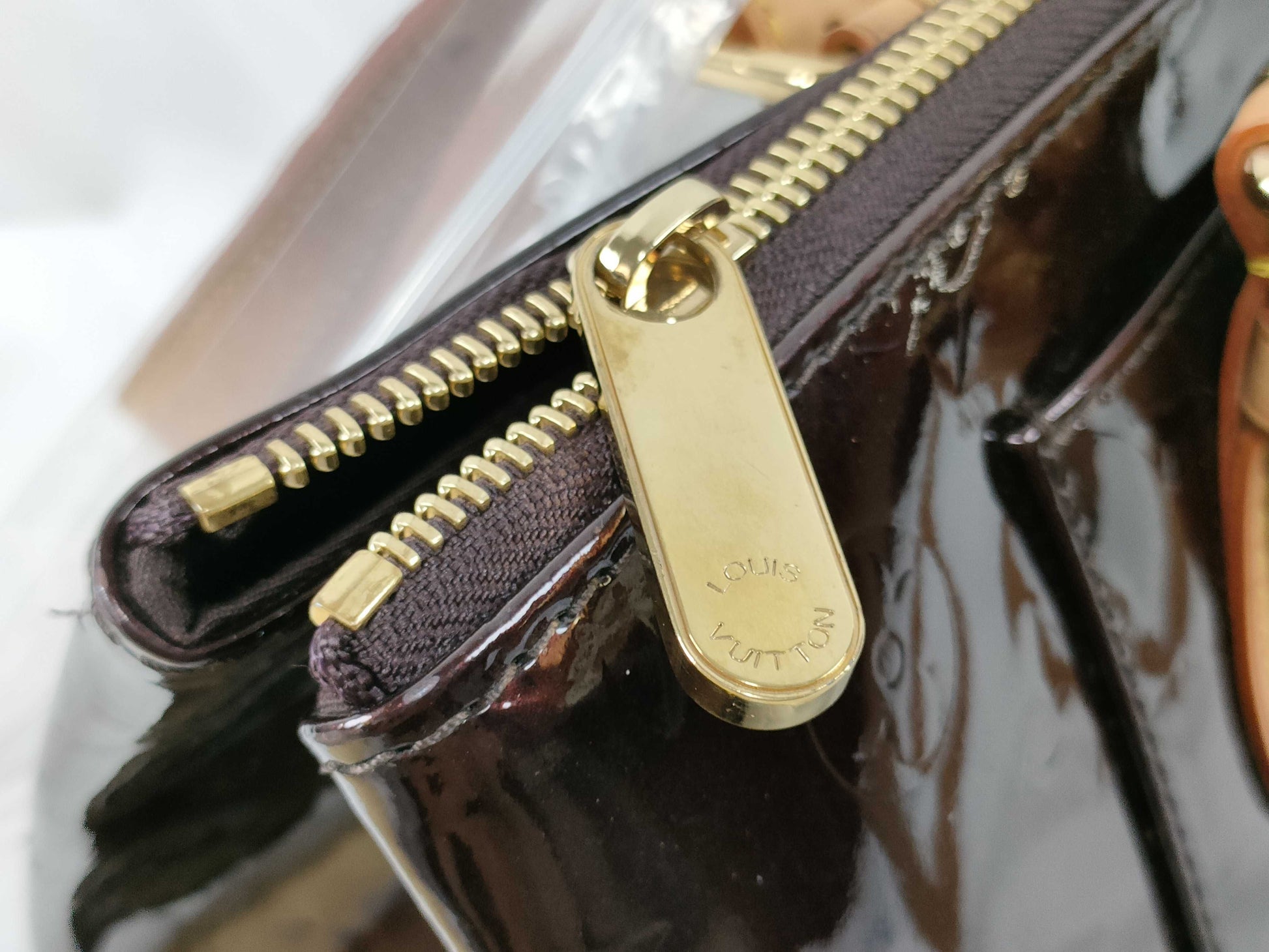 LOUIS VUITTON FL 2027 RFID Unverified Vernis LOUIS VUITTON Rosewood Avenue M93510 Tote Bag