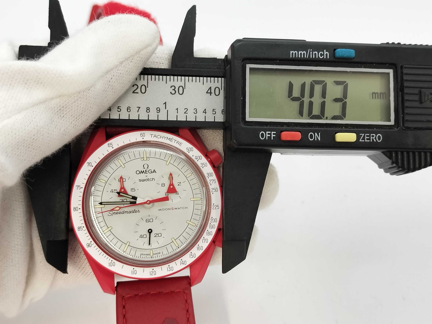 OMEGA Swatch S033R100 13011997553 Quartz Men's Watch