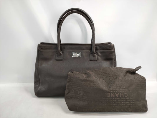 CHANEL Leather Executive Tote Bag Brown 10755881 Tote Bag