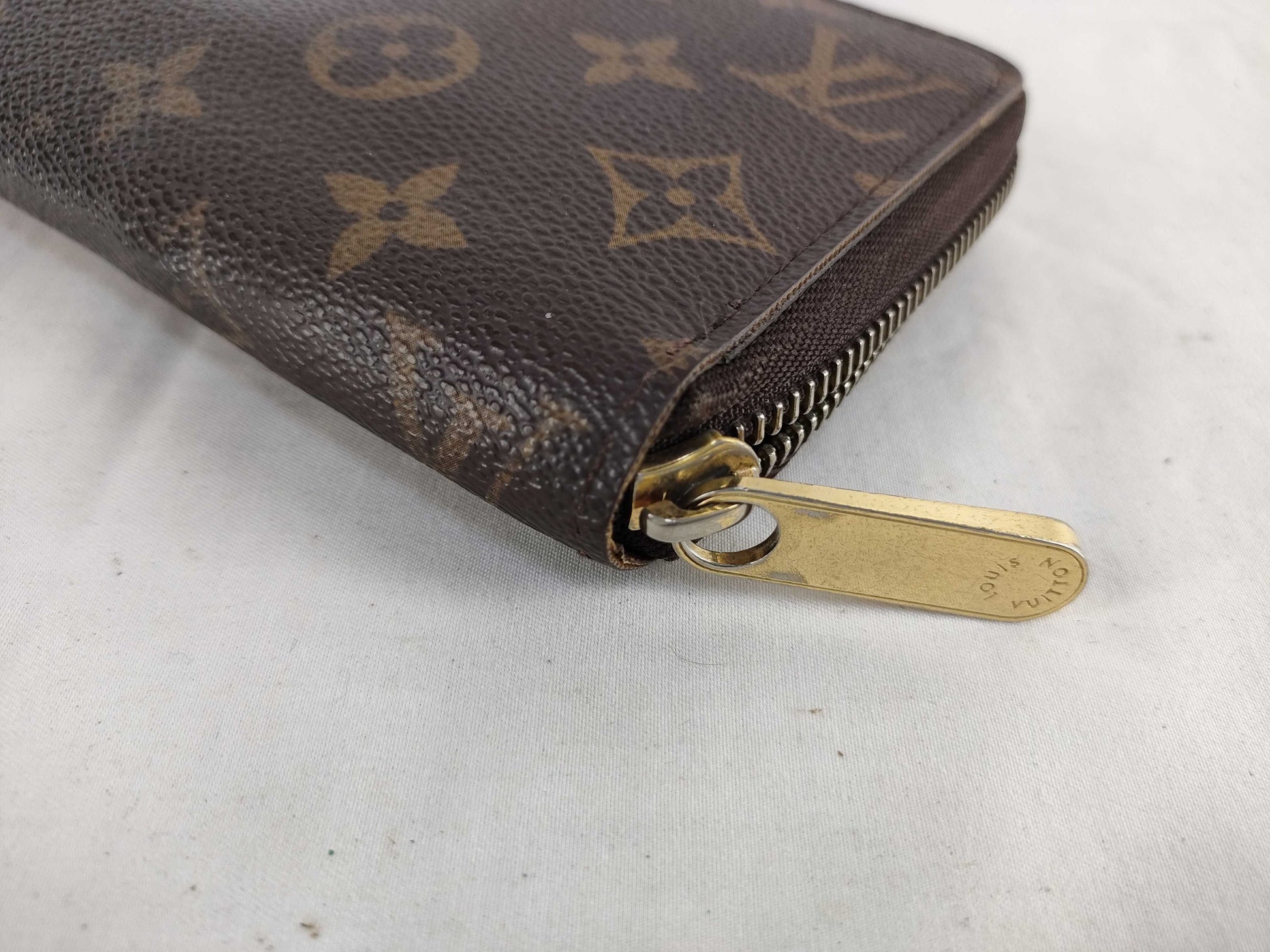 LOUIS VUITTON Louis Vuitton Monogram Round Zipper Zippy Wallet Long Wallet