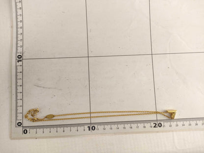 LOUIS VUITTON Essential V Necklace