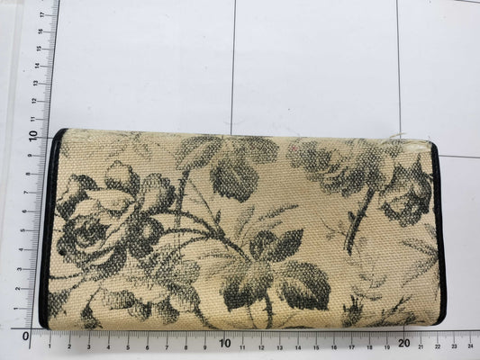 GUCCI GUCCI Gucci long wallet with box, rare wallet