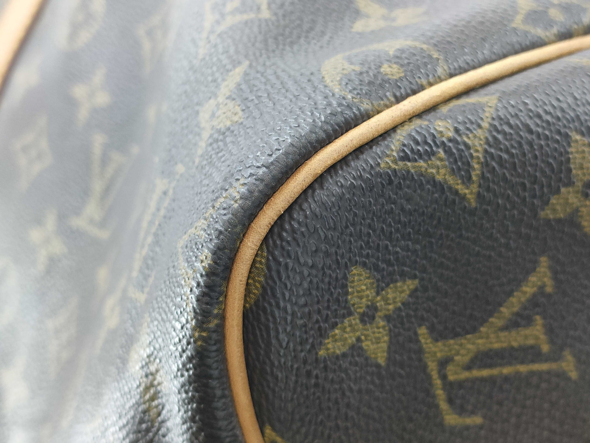 LOUIS VUITTON Monogram Louis Vuitton Boston Bag