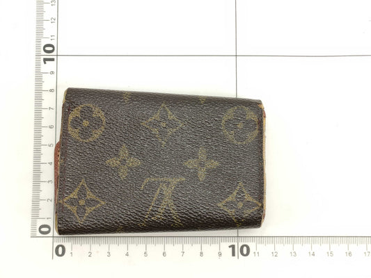 LOUIS VUITTON Monogram LOUIS VUITTON M62630 Monogram M62630 Multicle 6 Key Case/Keychain