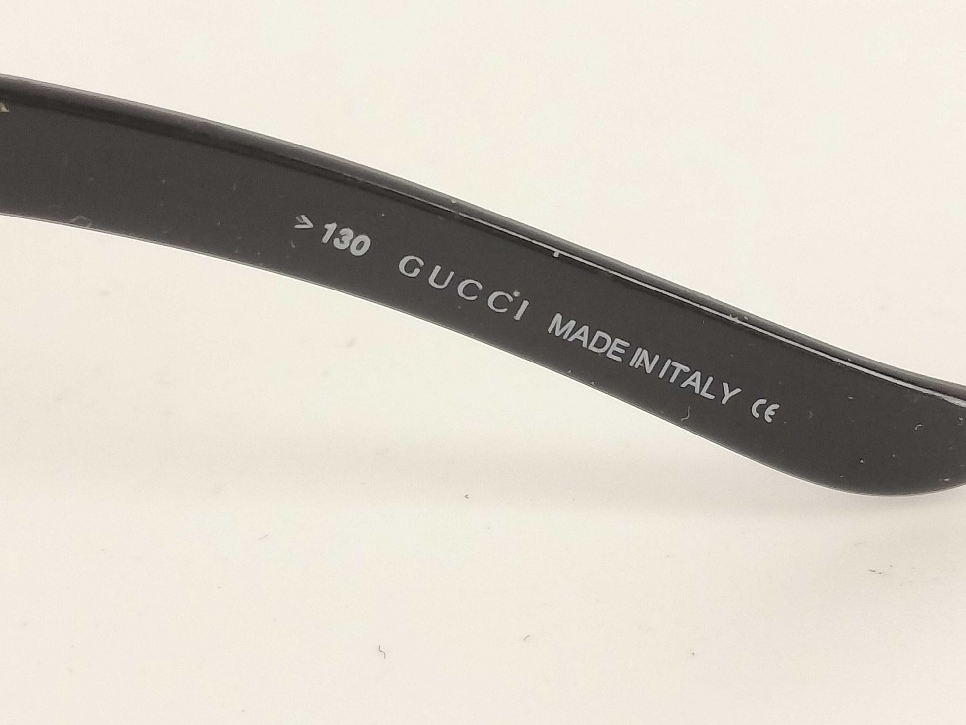 GUCCI GUCCI sunglasses with case Sunglasses and glasses