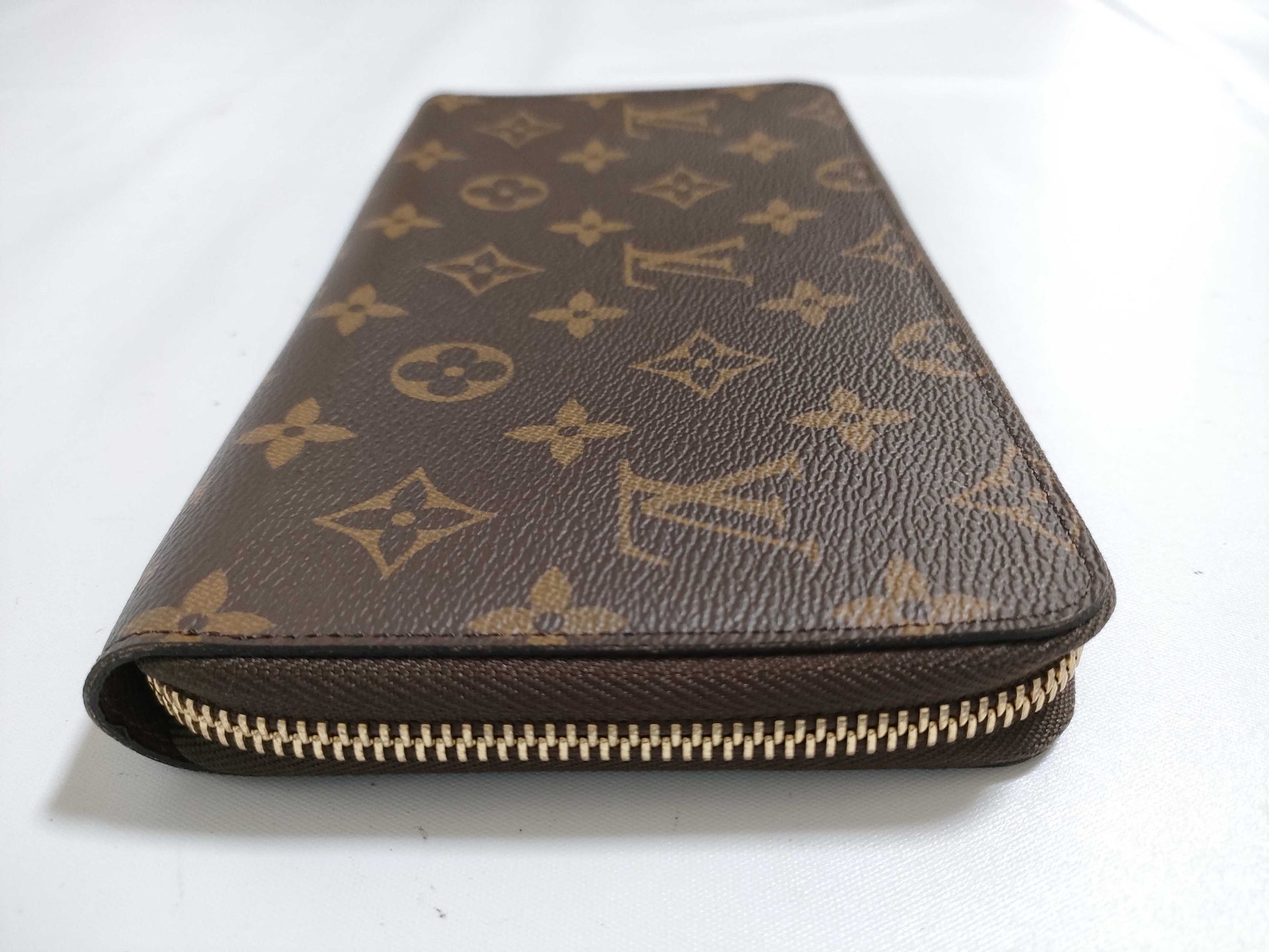 LOUIS VUITTON Monogram M62581 CA2159 Zippy Organizer NM Wallet