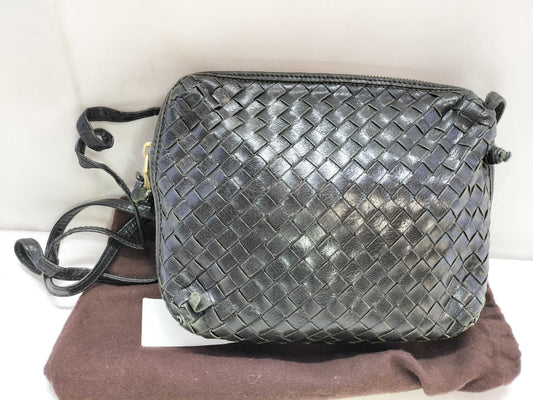 BOTTEGA VENETA Intrecciato BOTTEGA VENETA NODINI Intrecciato Shoulder Bag Black