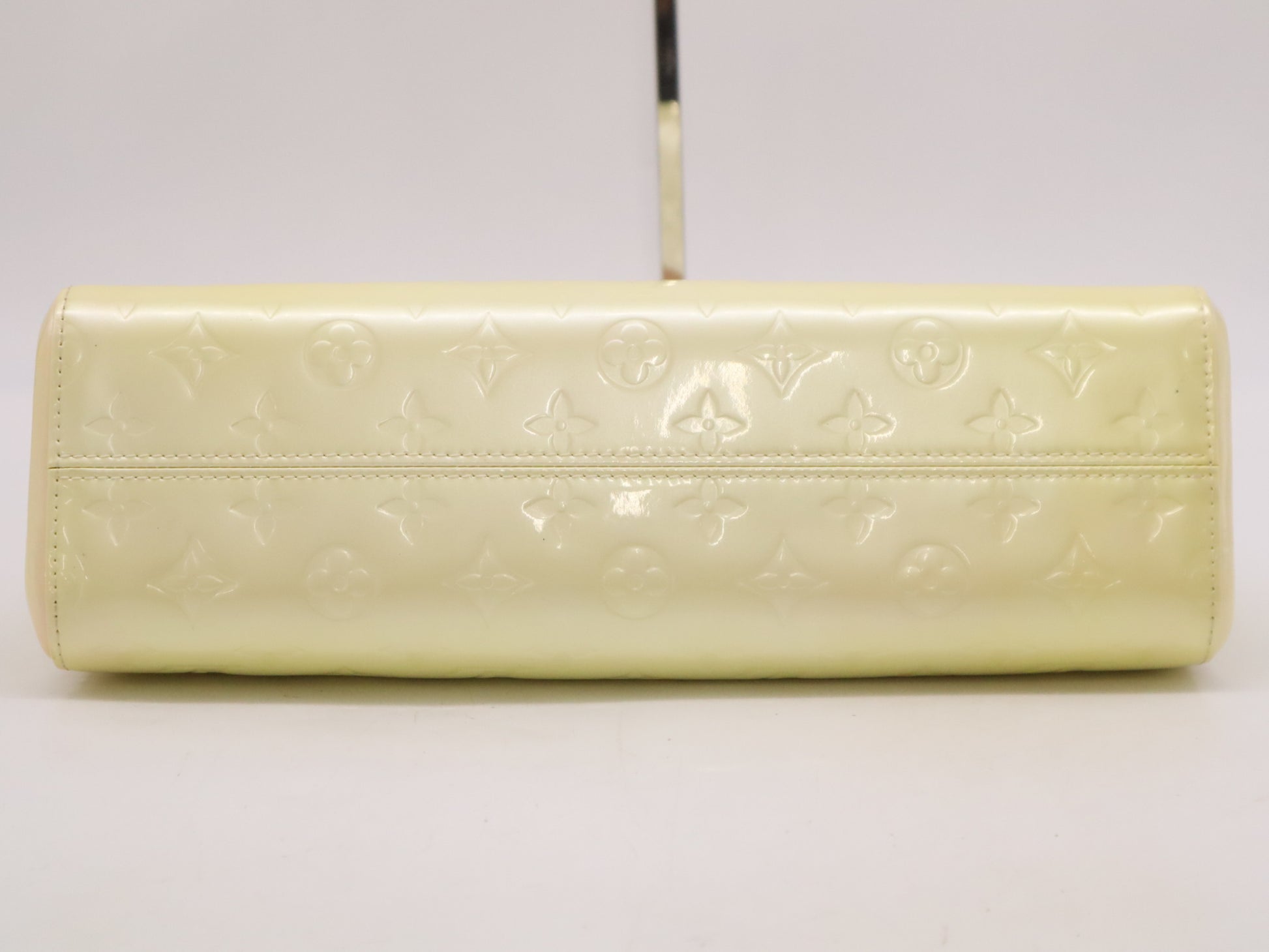 LOUIS VUITTON M91372 Vernis Roxbury Drive Noisette Handbag with Shoulder Strap