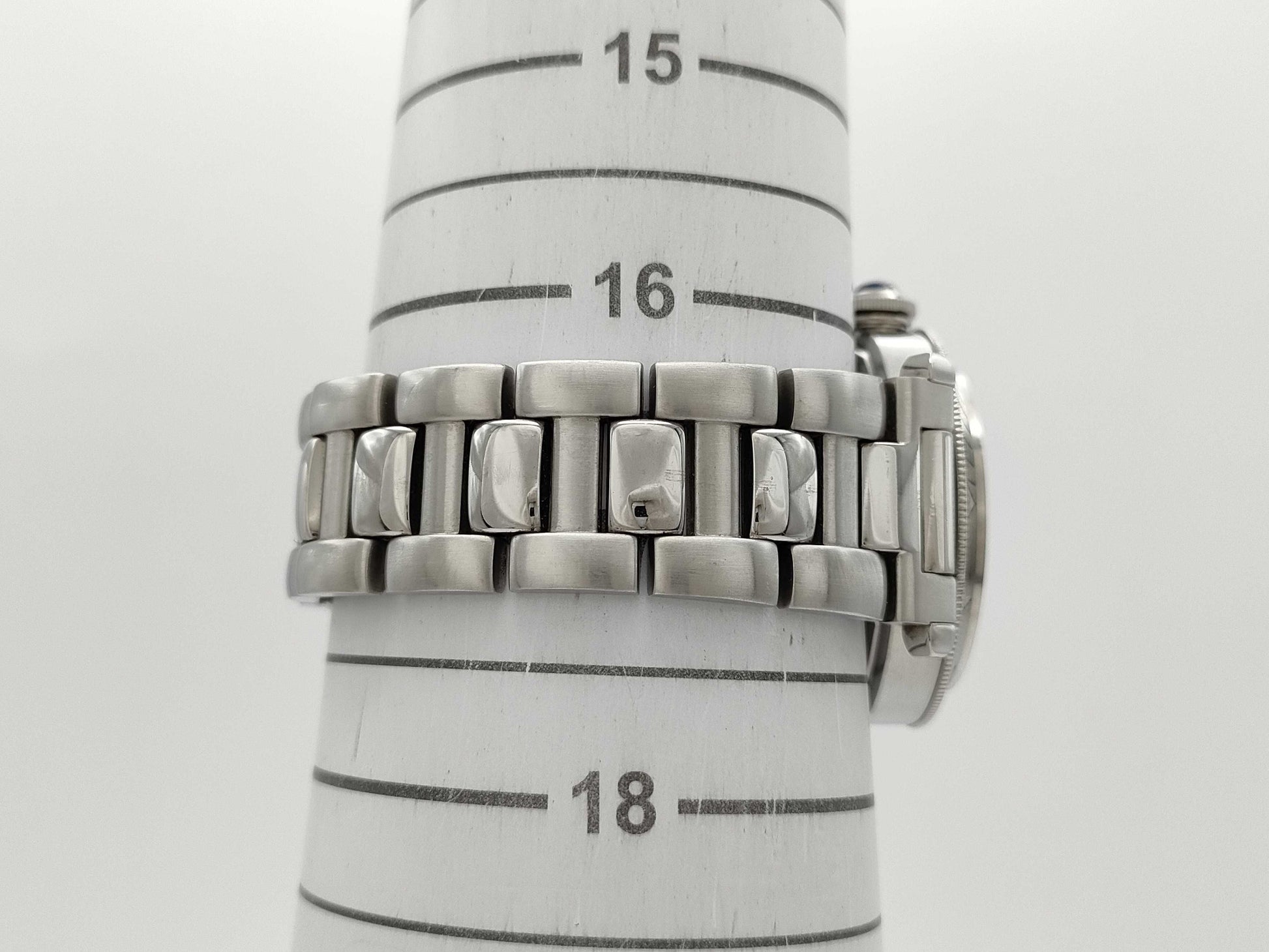Cartier Pasha Grid W31040H3 2379 90266CD Automatic Men's Watch