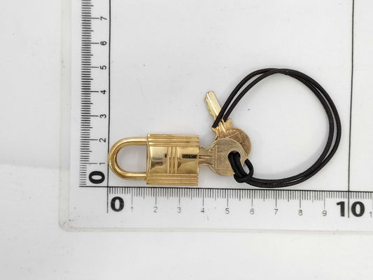 HERMES Cadena with 2 keys and other accessories