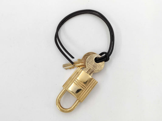 HERMES Cadena with 2 keys and other accessories