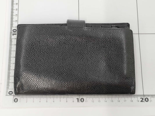 CHANEL Caviar Skin Wallet