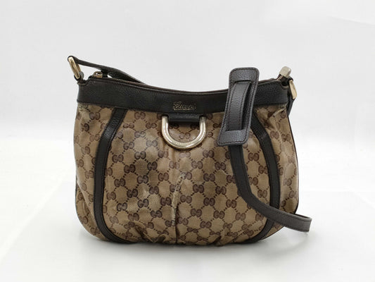 GUCCI GG Supreme Shoulder Bag