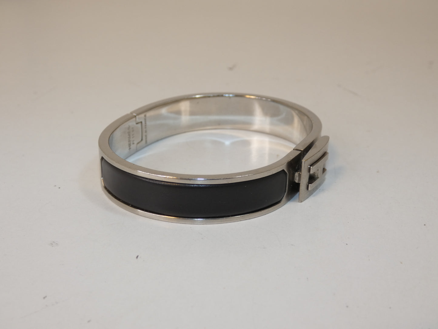 HERMES Logo Jet Bracelet Bangle