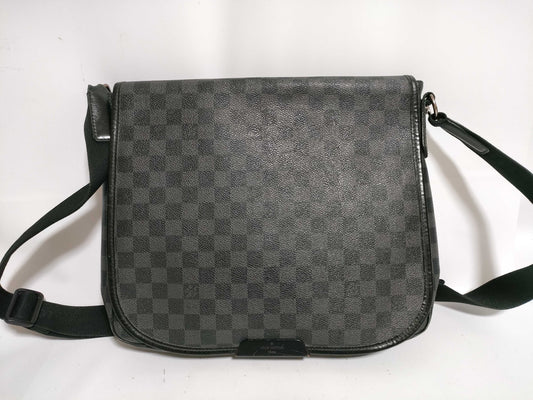 LOUIS VUITTON L/V Damier Graphite Daniel MM Shoulder Bag