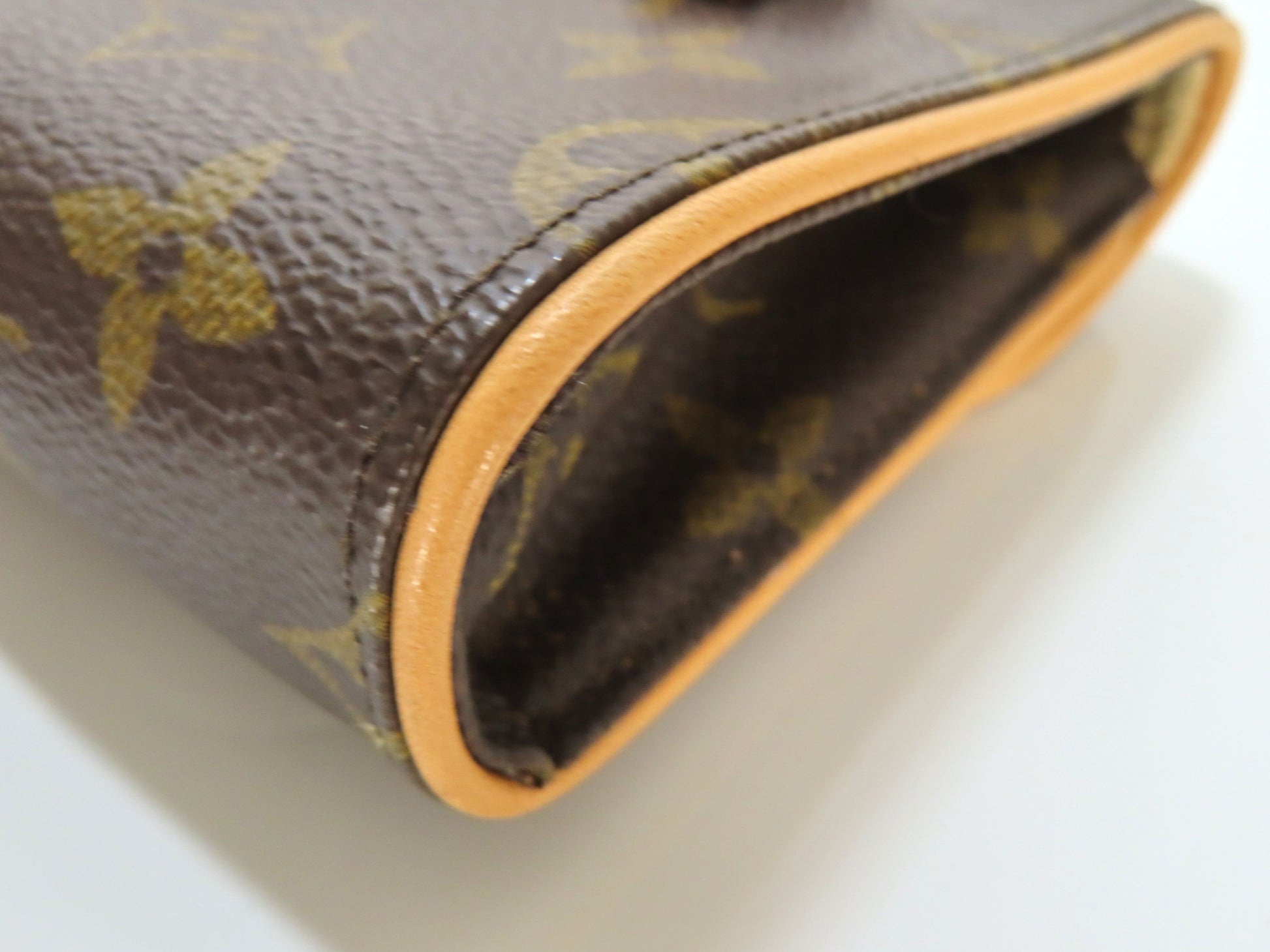 LOUIS VUITTON LV Pochette Florentine Waist/Body Bag Monogram