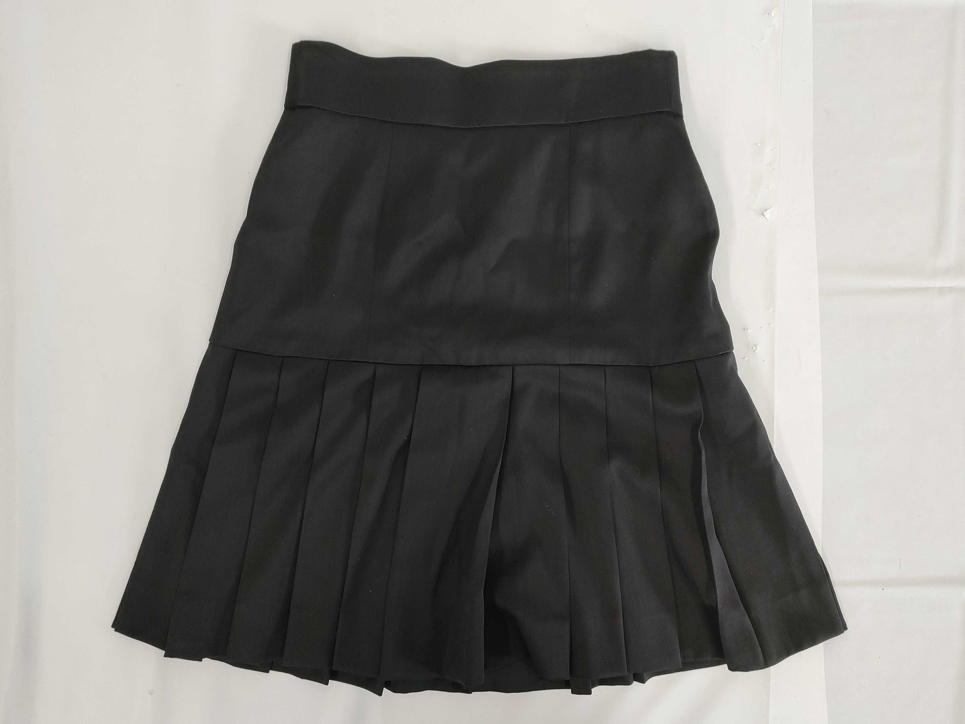 CHANEL Coco Button Pleated Skirt, Size 40