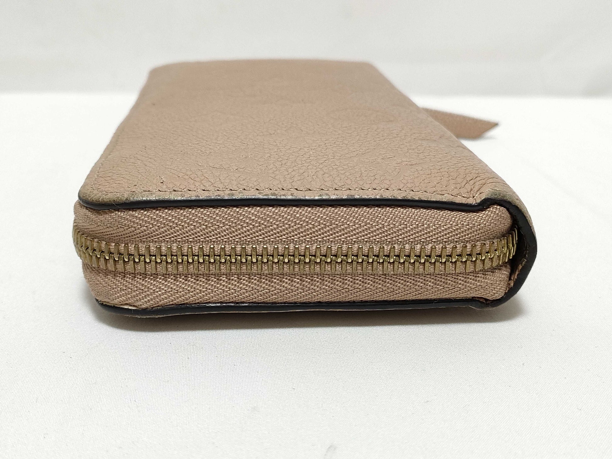 LOUIS VUITTON M60746? Monogram Unplanted Zippy Wallet Dune Boxed Wallet