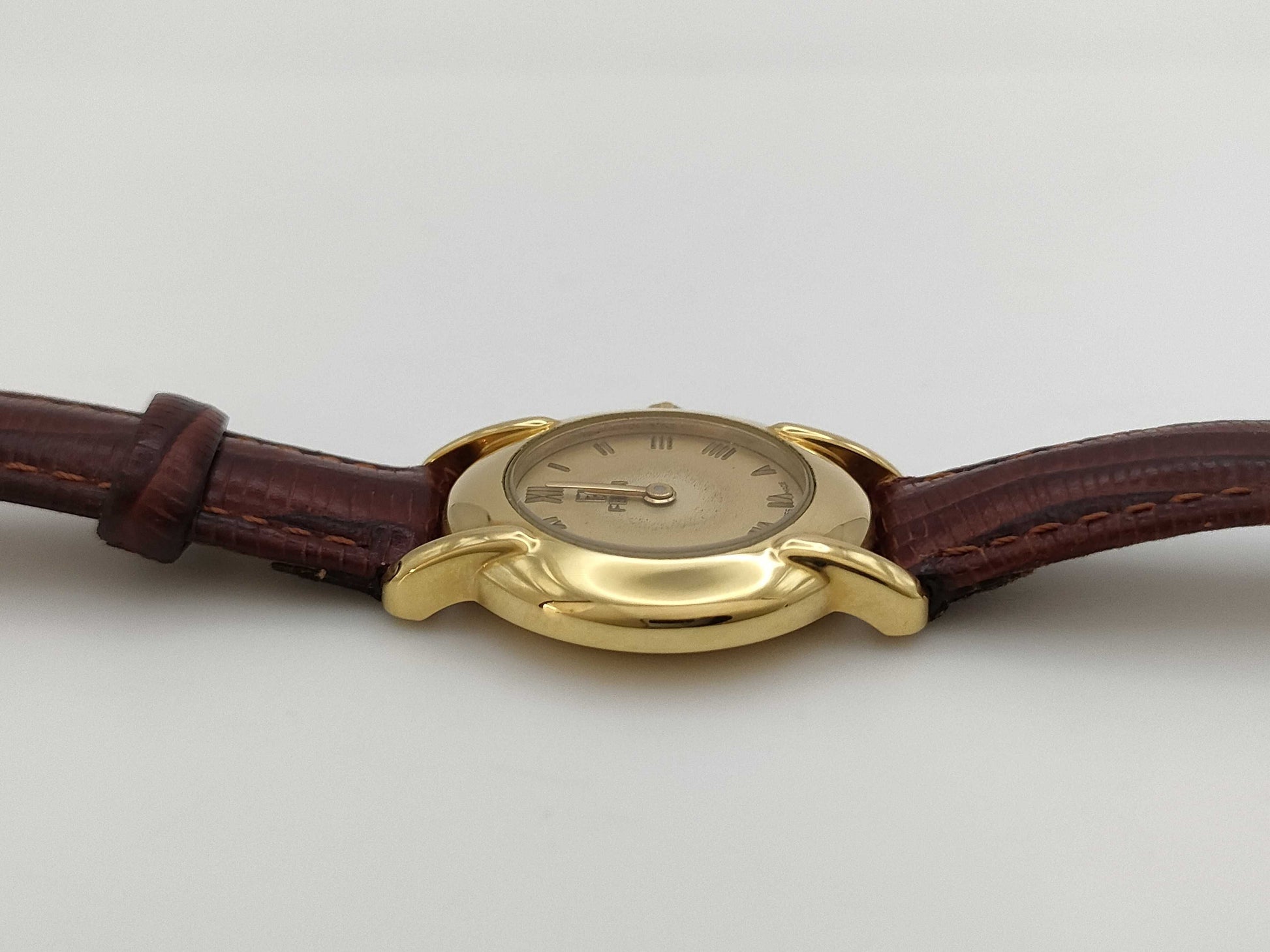 FENDI 410L 062-611 Quartz Women's Watch