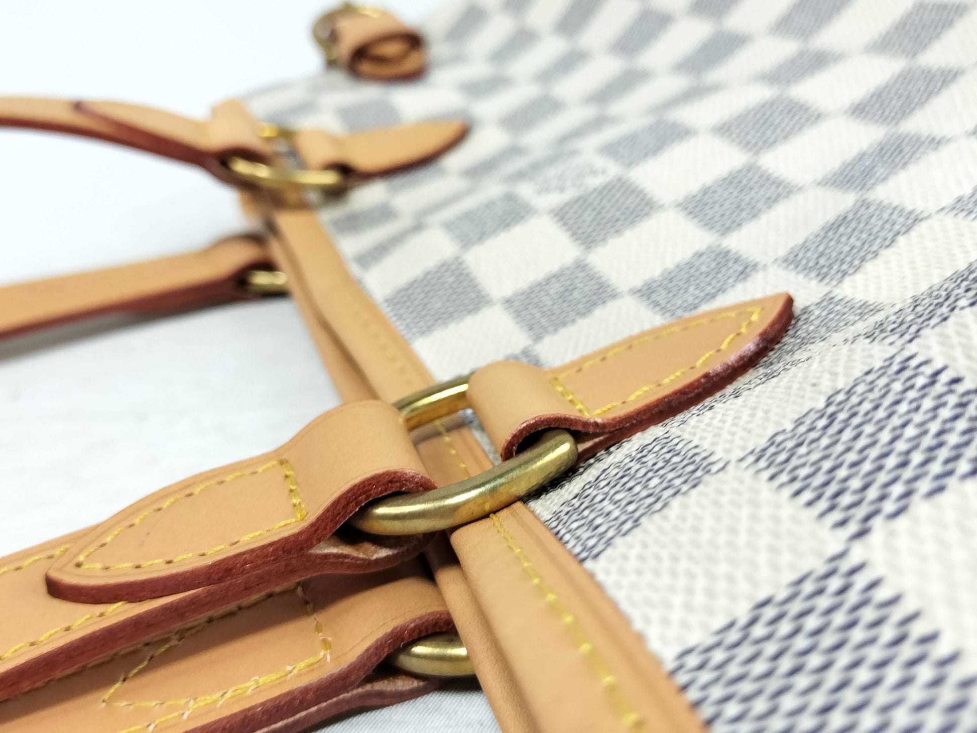 LOUIS VUITTON LV Damier Azur Batignolles Horizontal Shoulder Bag