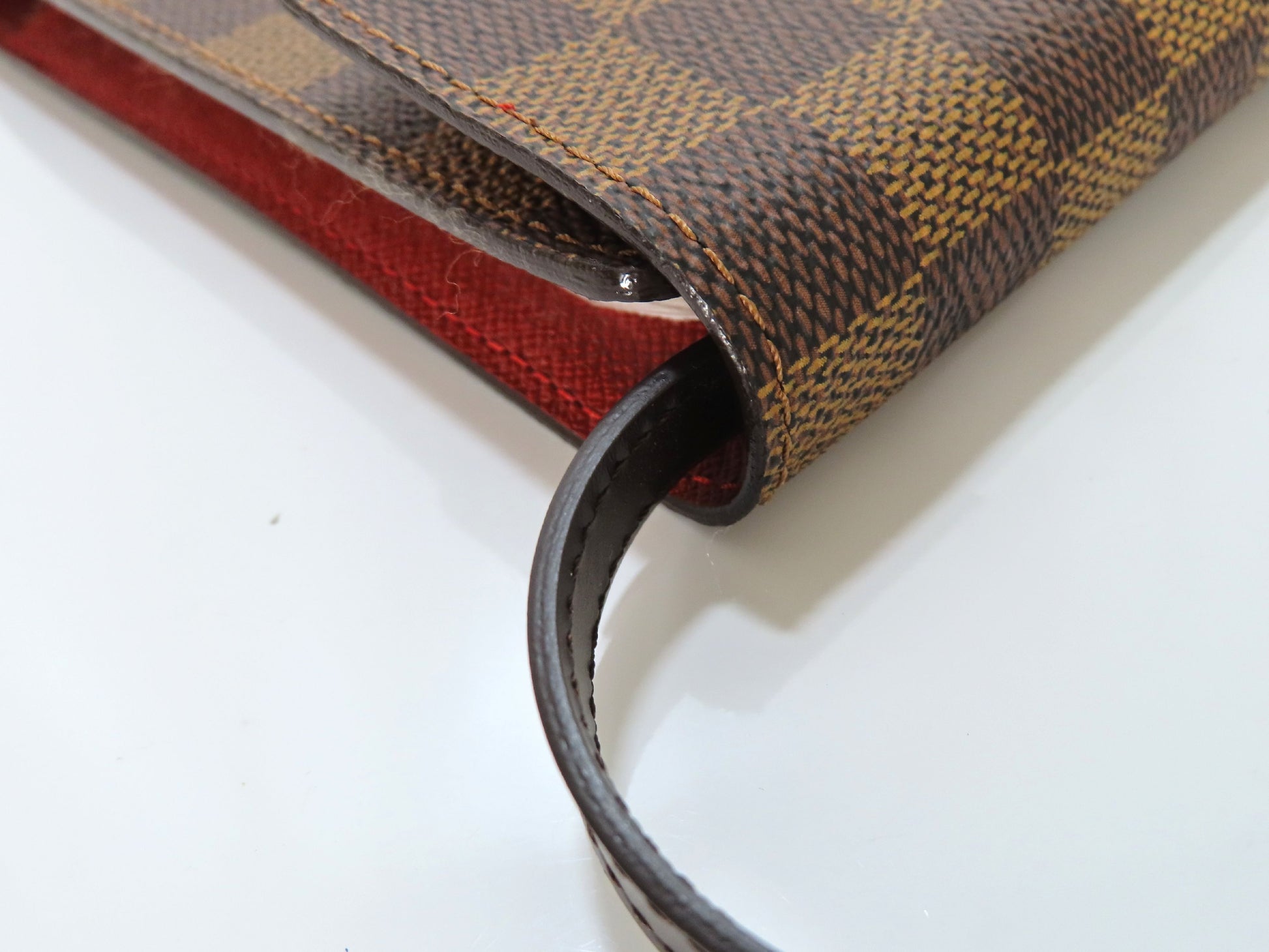 LOUIS VUITTON Louis Vuitton Damier Handbag