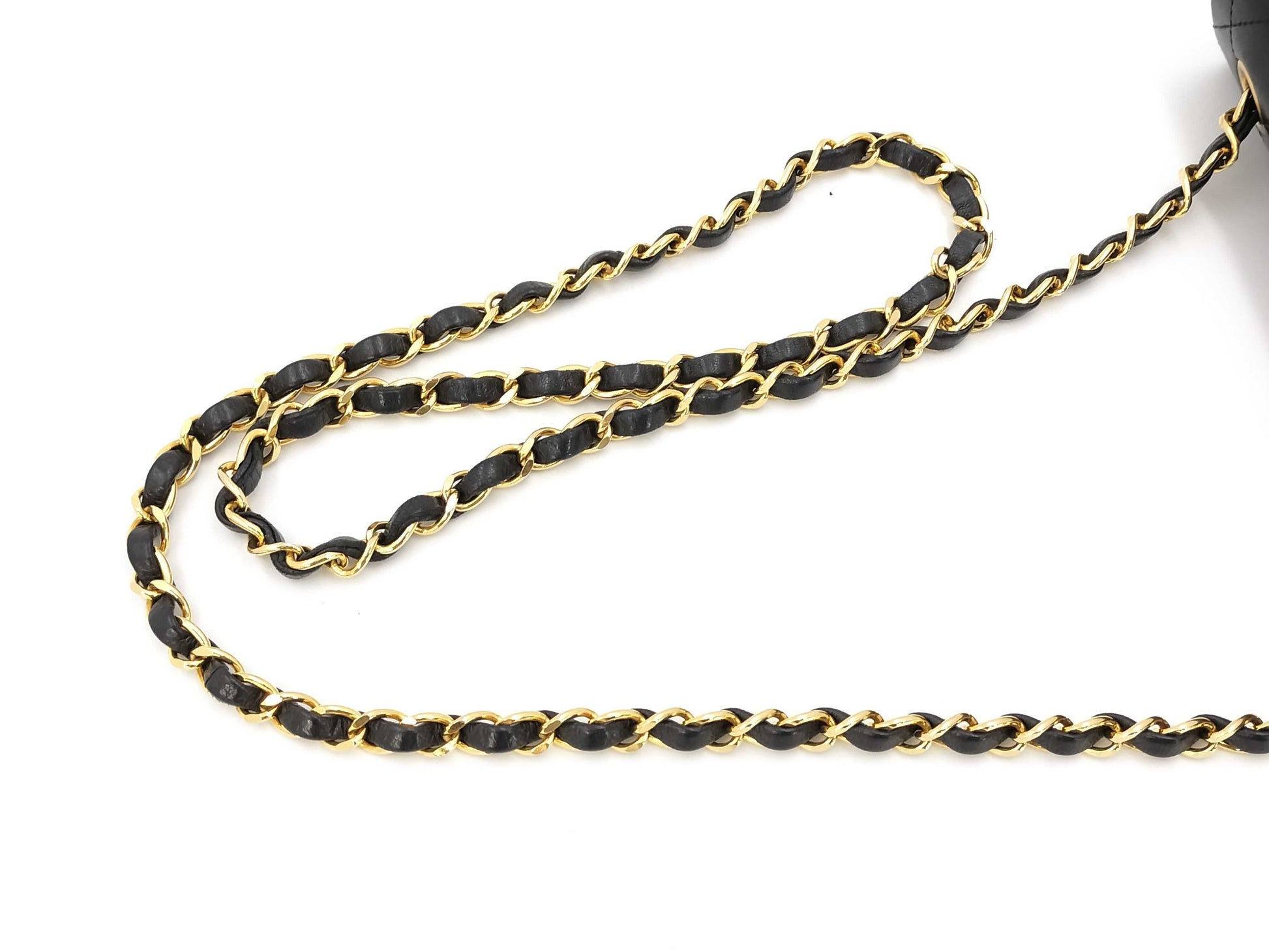 CHANEL Matelasse Chain Shoulder Bag