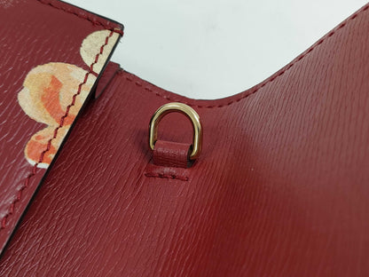 GUCCI Interlocking Chain Shoulder Bag in Leather with Red Flowers, 409340/0416