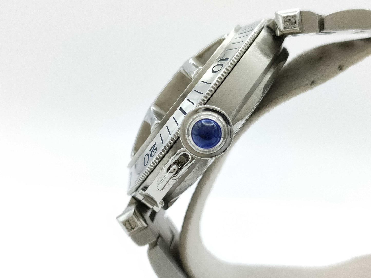 Cartier Pasha Grid W31059H3 2379 882990UF Automatic Men's Watch