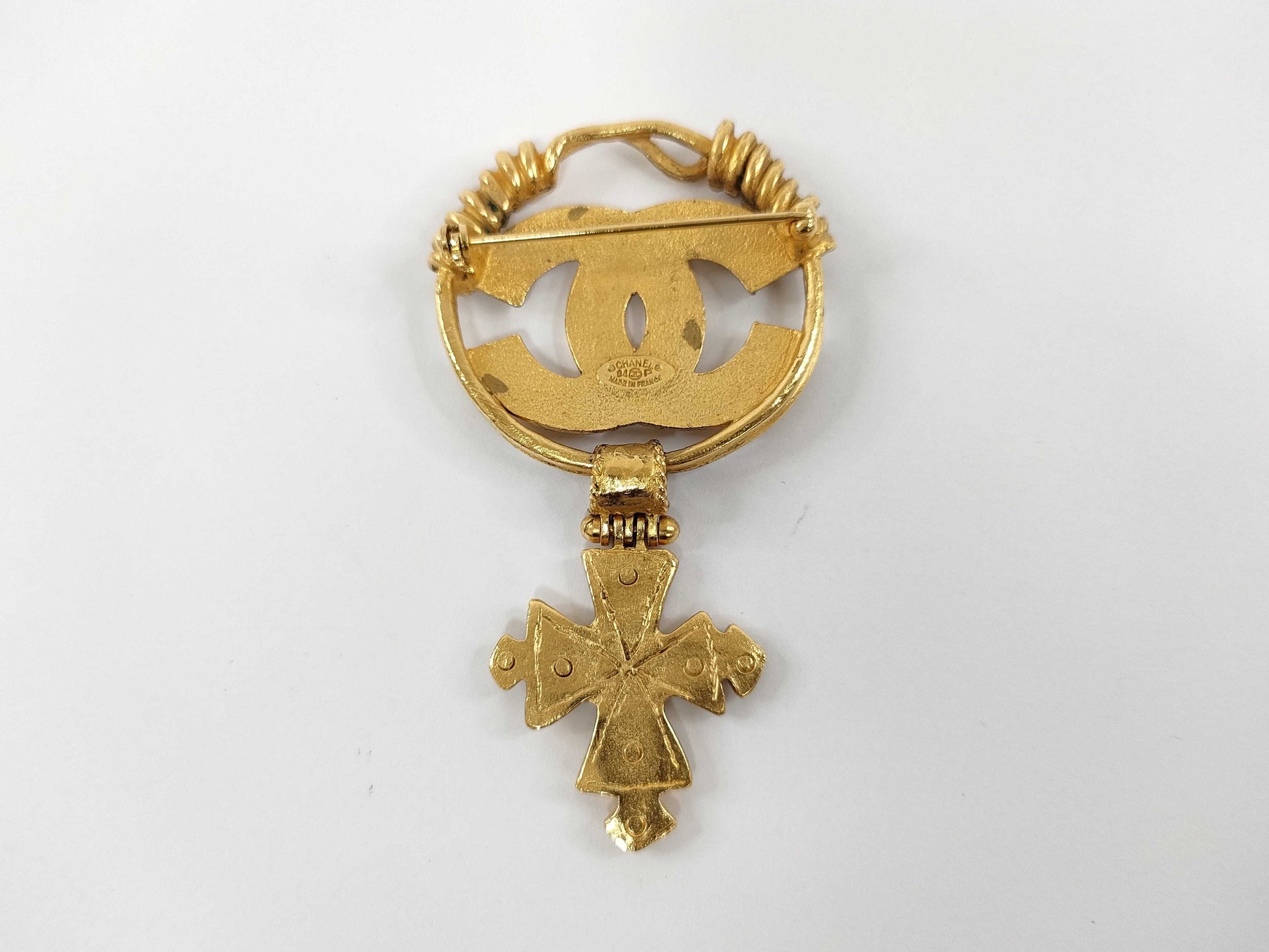 CHANEL Coco Mark CHANEL Brooch Circle Coco Mark Cross Charm Brooch