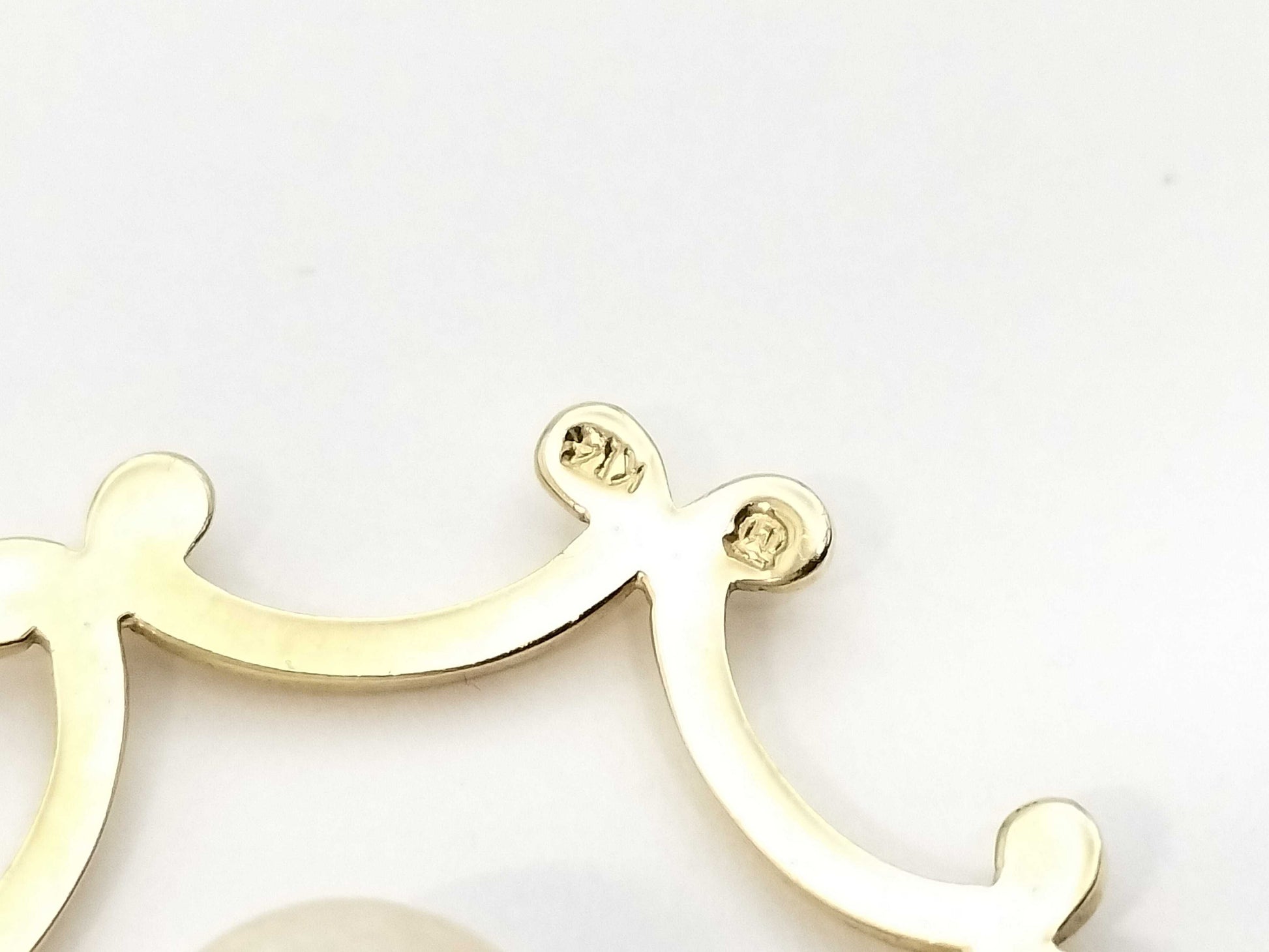 Pearl diameter: approx. 7.2mm, 14K gold, 2.2g pendant top 