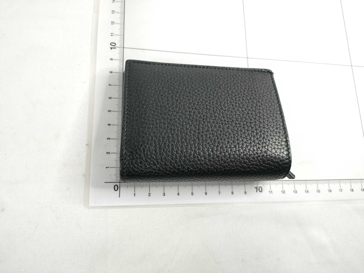 GUCCI Bag 460185 Animalier Bee Compact Wallet