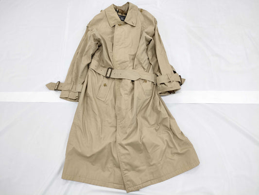 (10312_0105) BURBERRY coat size 48 coat